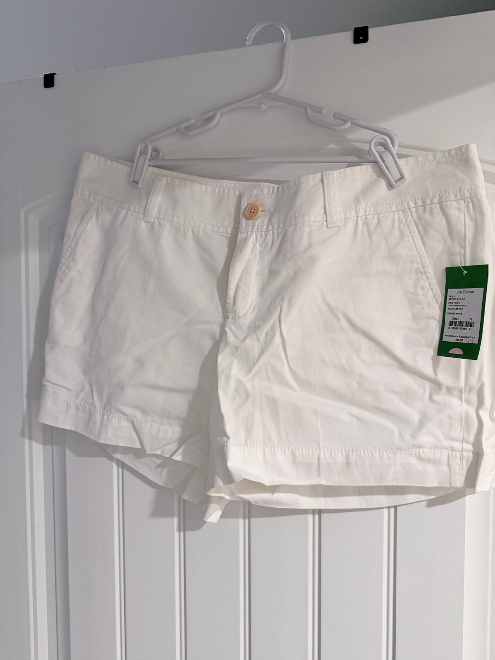 NWT Lilly Pulitzer White Cotton Shorts - Casual Summer Bermuda